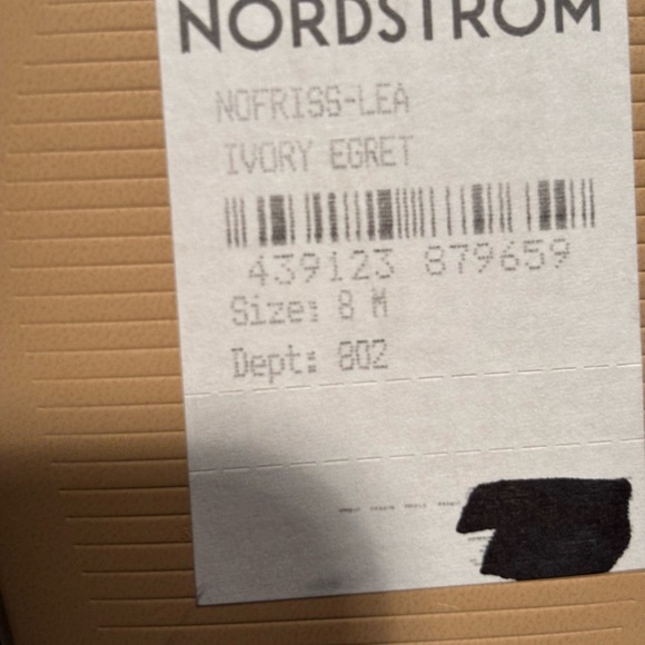 Nordstrom White Leather Mules with Sleek Minimalist Design - Picture 9 of 13